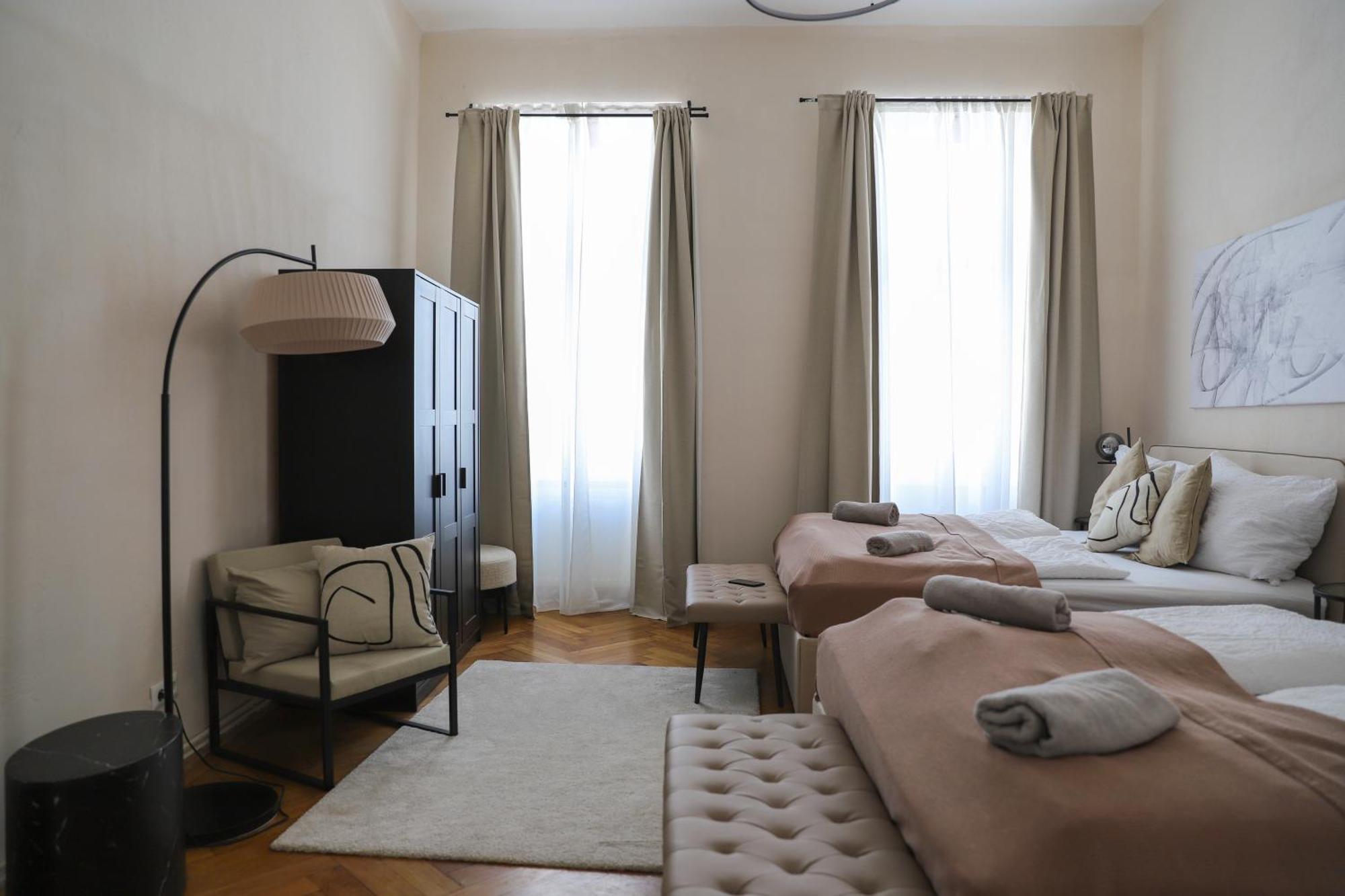 Spacious Apartment, 3 Min To U6 Metro Viena Exterior foto