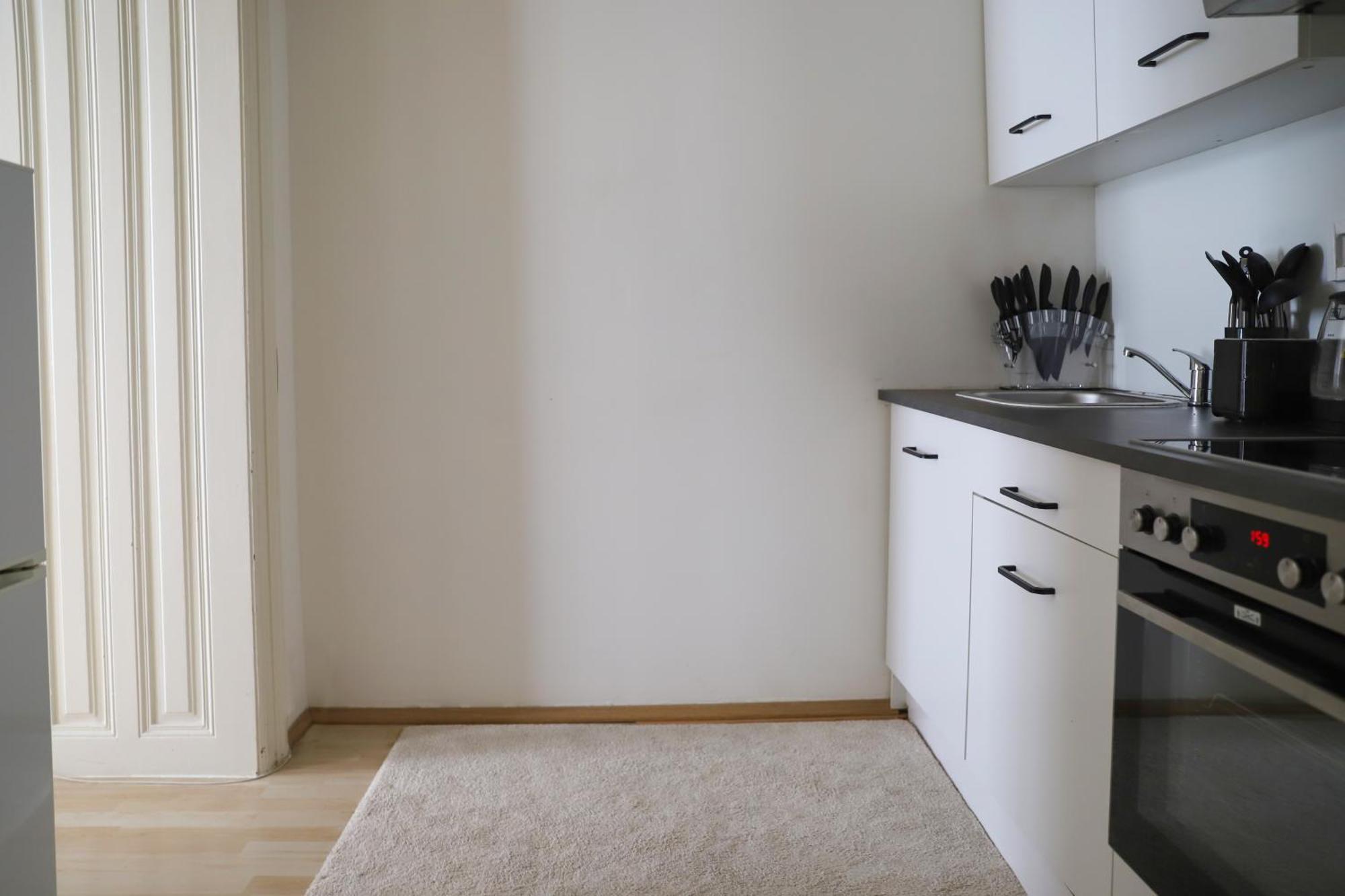 Spacious Apartment, 3 Min To U6 Metro Viena Exterior foto